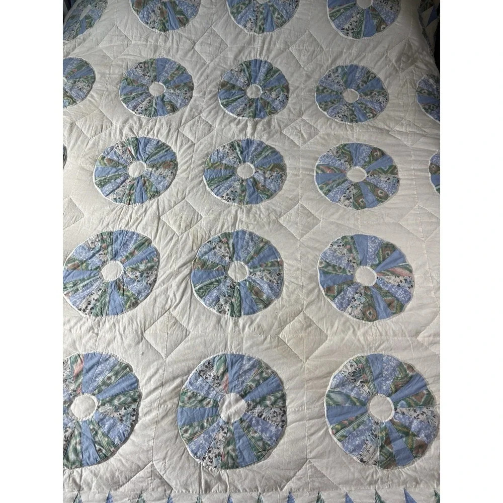 Blue Floral Dresden Plate Quilt Vintage Handmade Patchwork 80x80 Full/Queen